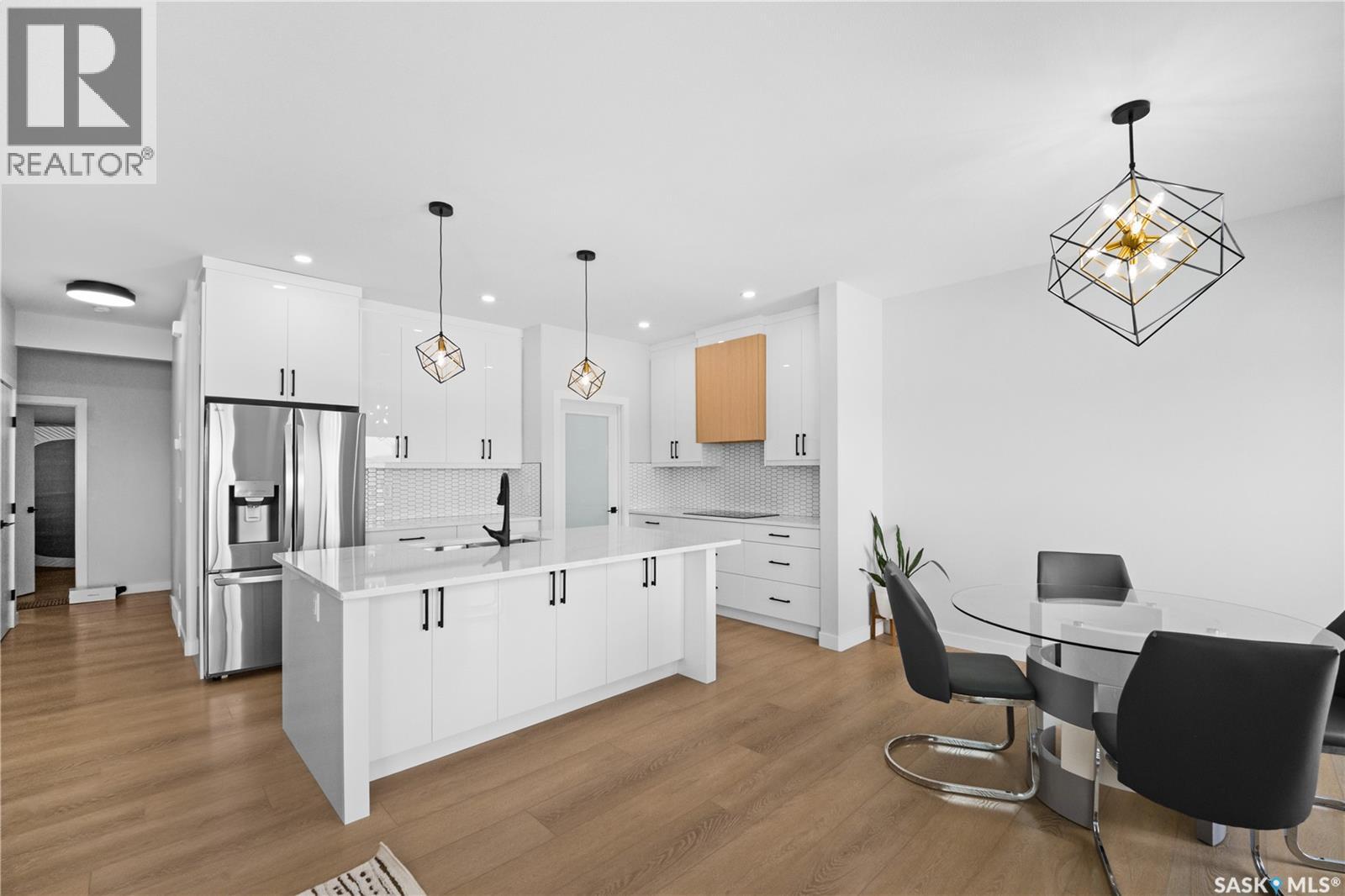 243 Leskiw LANE - 7