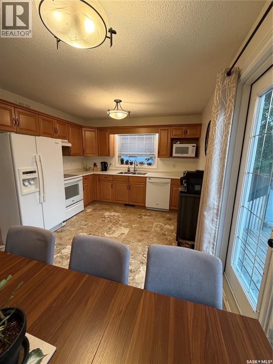 511 MacMillian STREET - Image 14