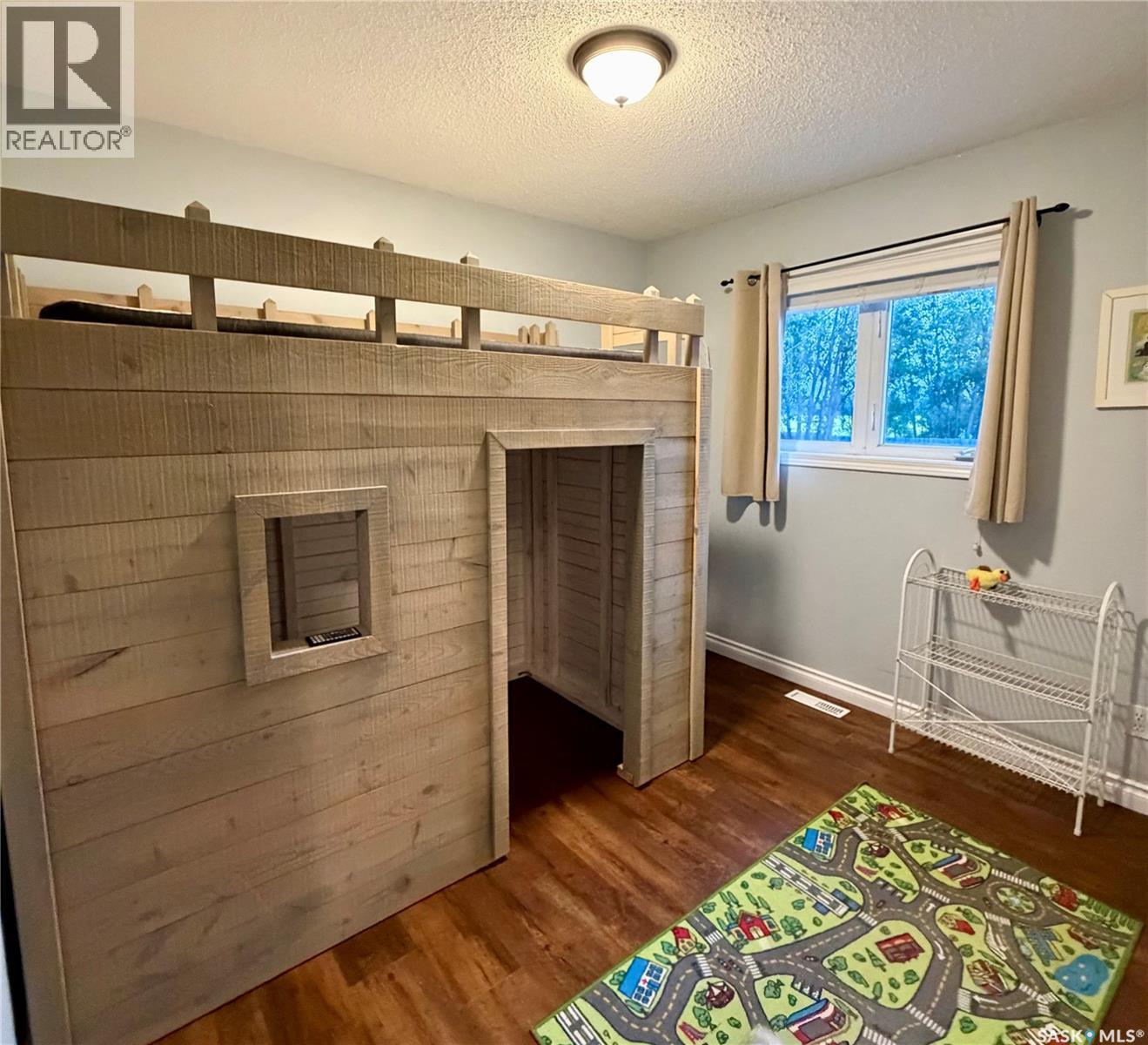 511 MacMillian STREET - Image 28