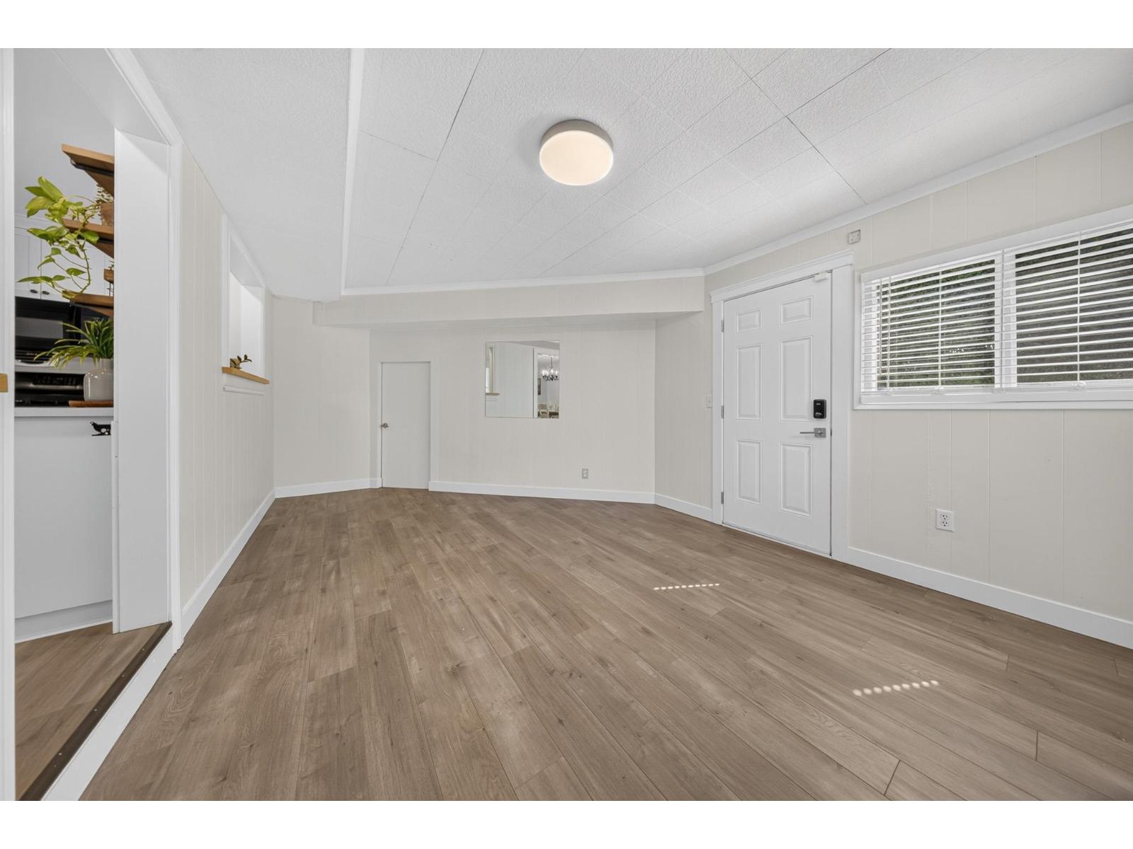3 Bed, 1 Bath House for Sale in Chilliwack – 7194 ROCHESTER AVENUE, Sardis West Vedder, Chilliwack – MLS# R3148461 - Image 20