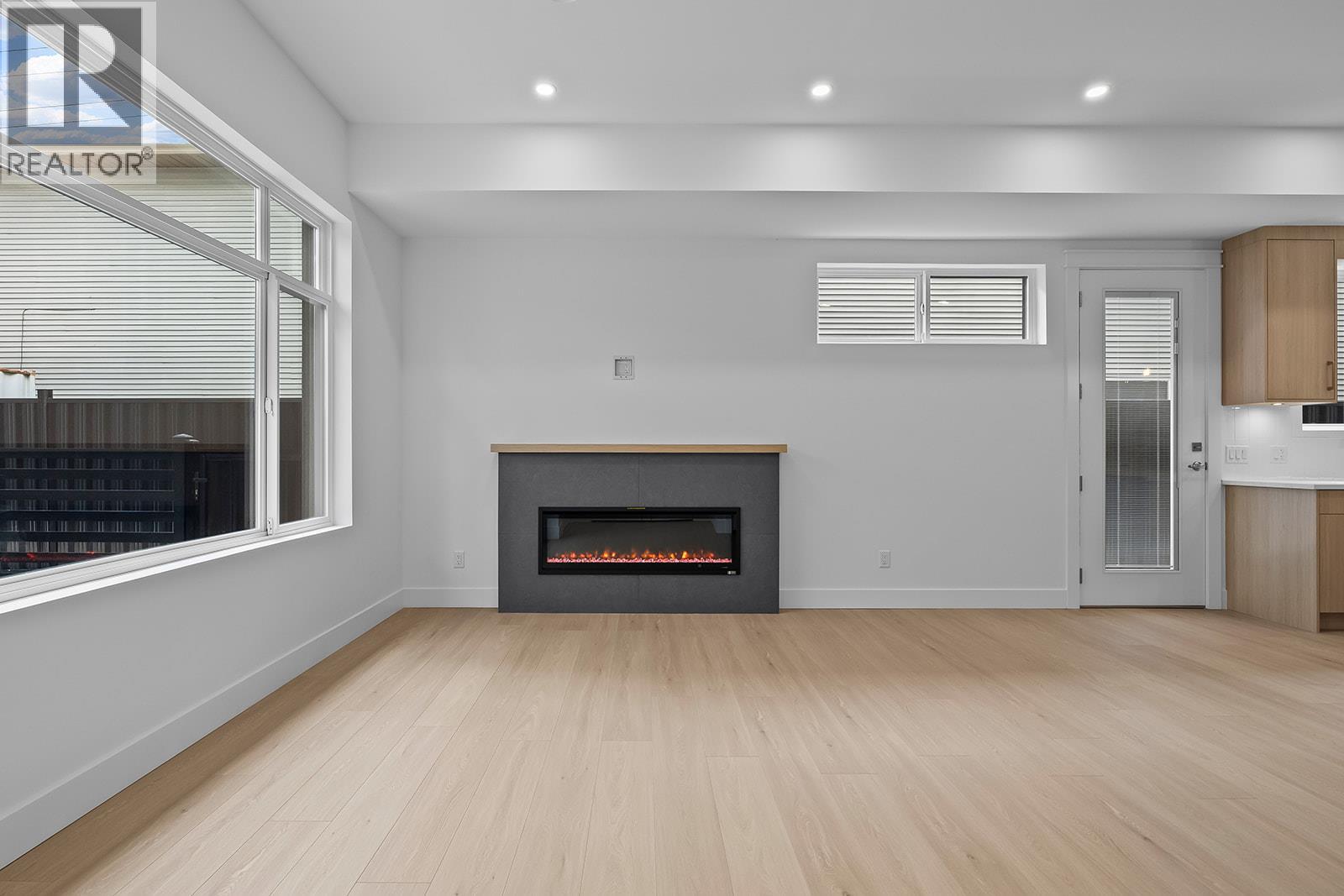 #3 662 Birch Avenue - 60