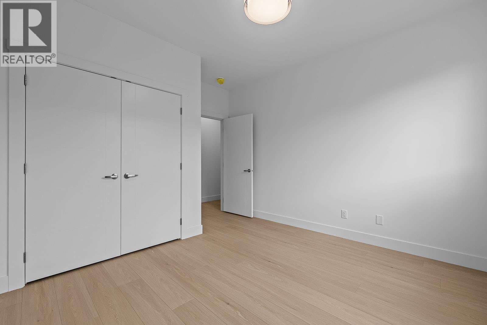 #3 662 Birch Avenue - 33