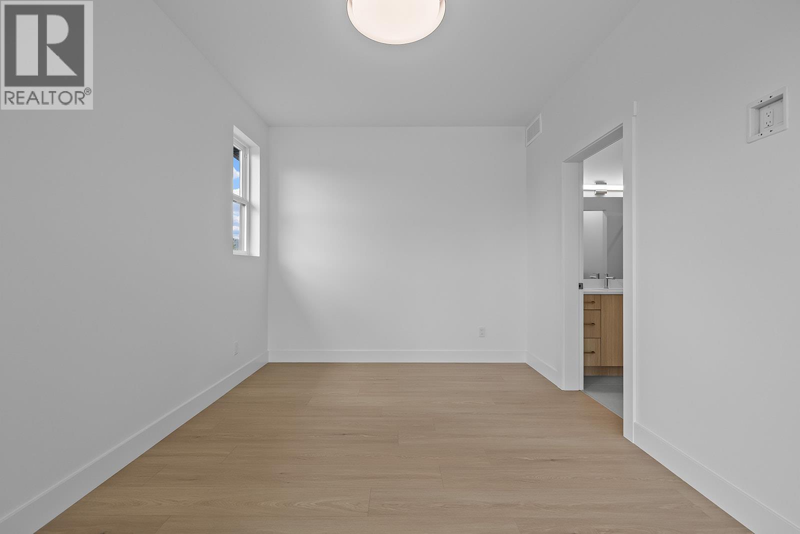 #3 662 Birch Avenue - 37
