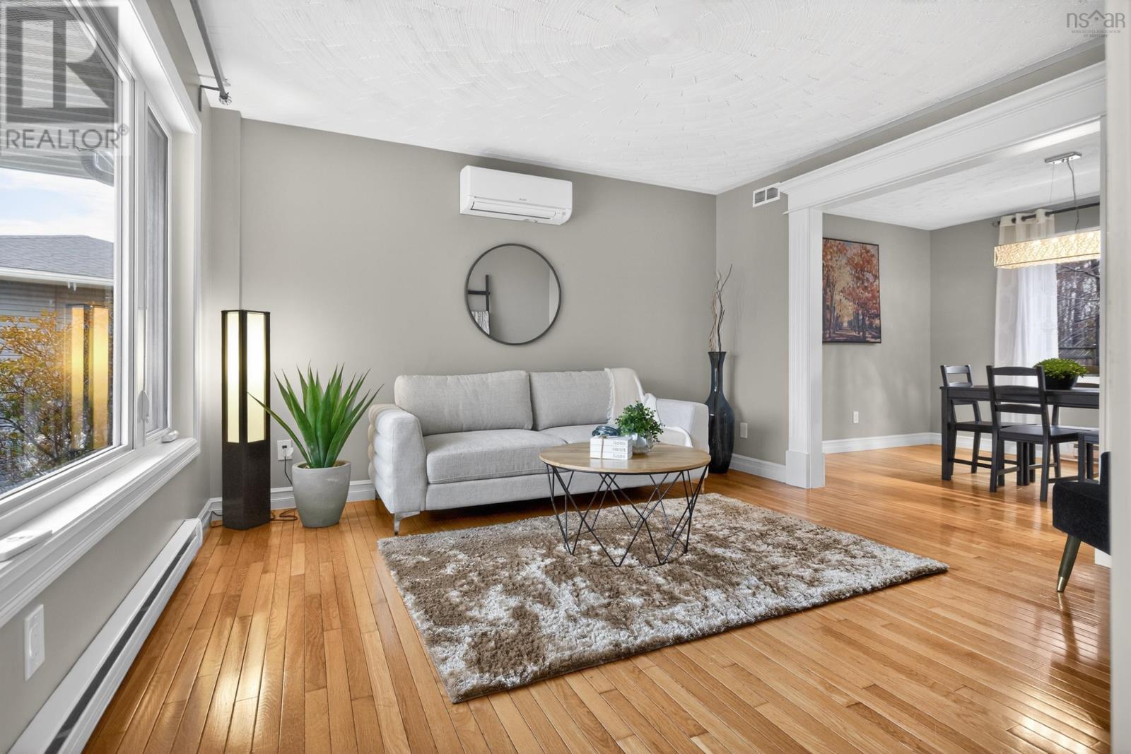 144 Pinewood Crescent - 4