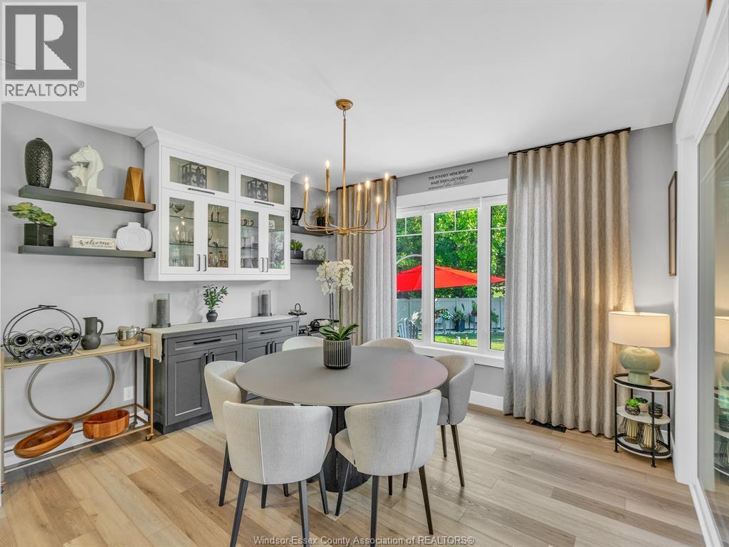 36 MANUEL COURT - 10