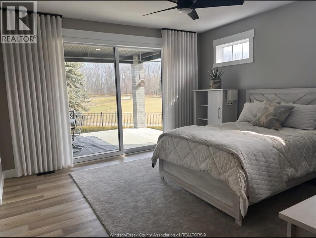 36 MANUEL COURT - 18