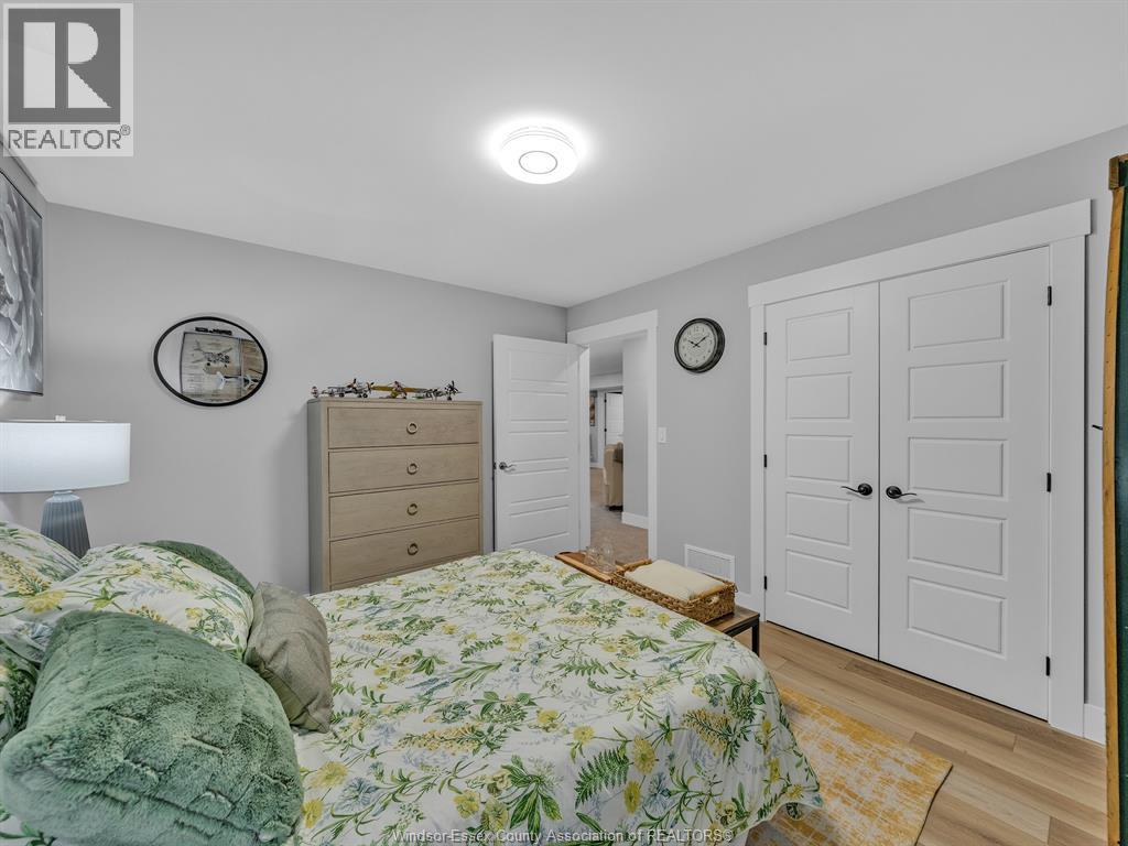 36 MANUEL COURT - 36