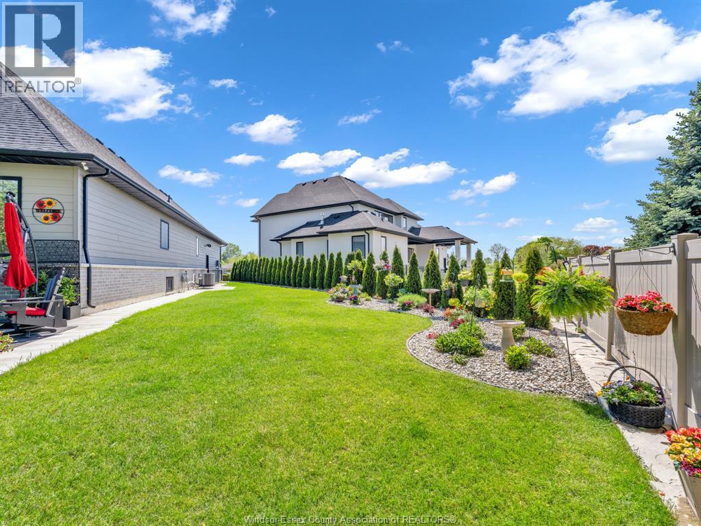 36 MANUEL COURT - 47