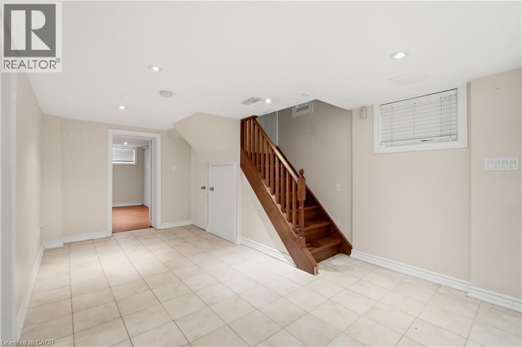 56 EXFORD Drive - 24