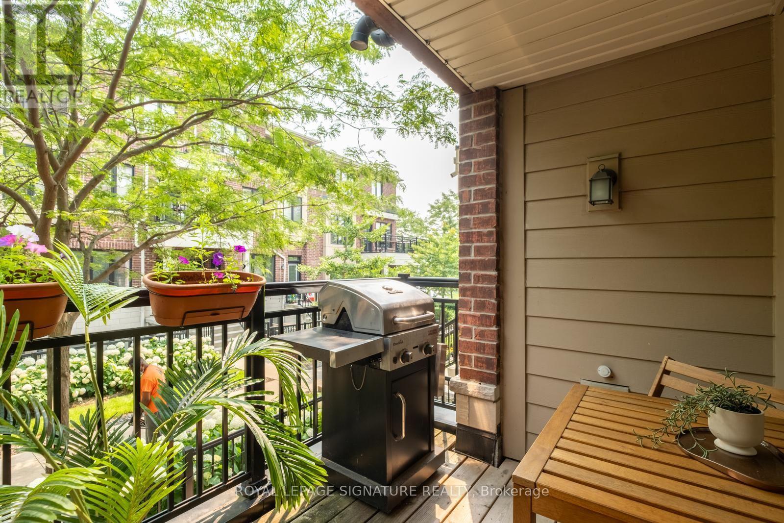 #81 30 CARNATION AVENUE - 29