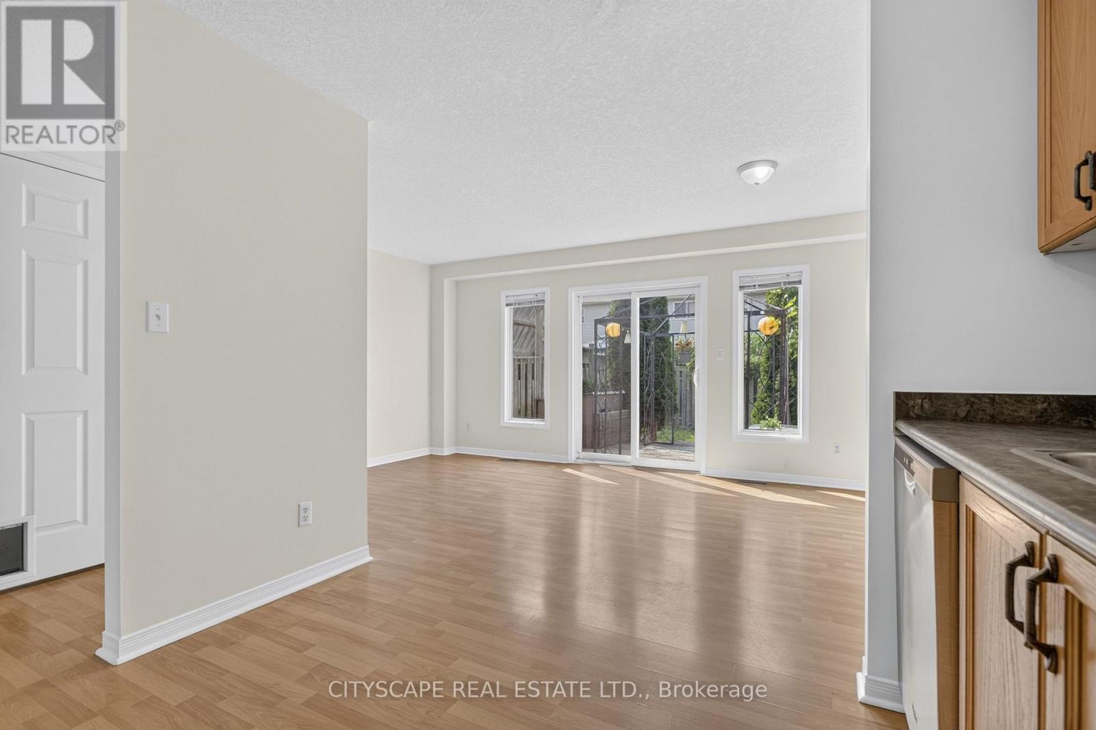 244 SOPHIA CRESCENT - Image 15