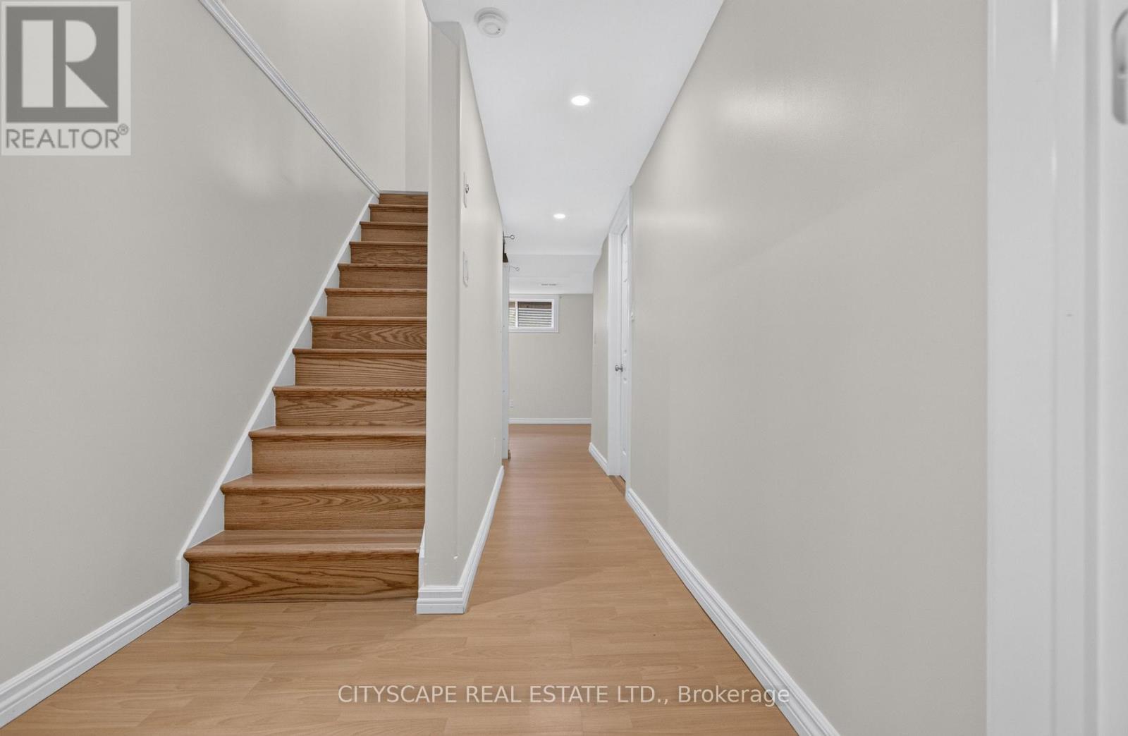 244 SOPHIA CRESCENT - Image 34