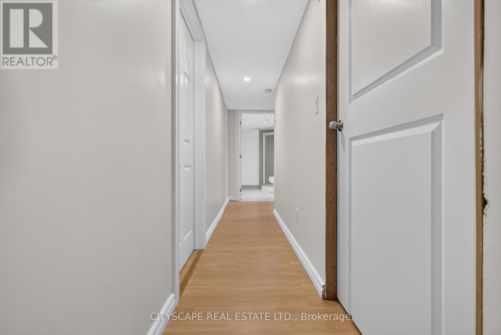 244 SOPHIA CRESCENT - Image 35
