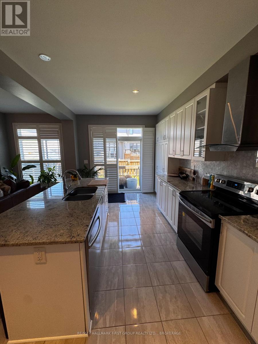 1098 WOODHAVEN DRIVE - 15