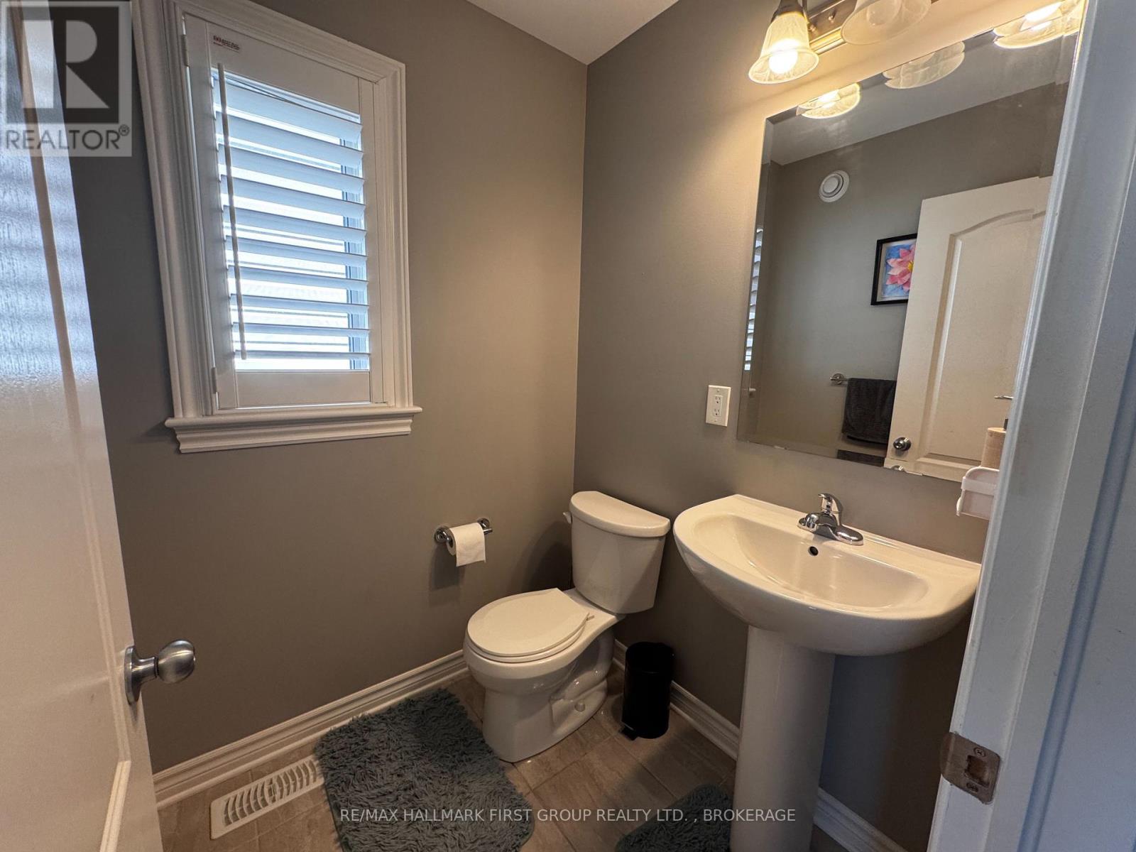 1098 WOODHAVEN DRIVE - 18