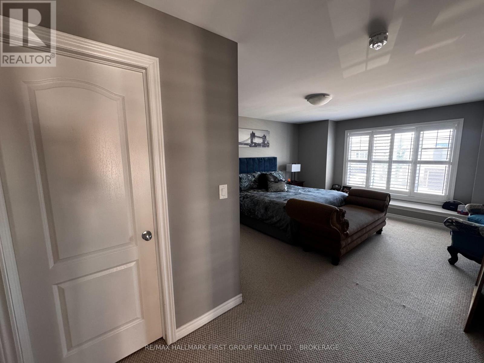 1098 WOODHAVEN DRIVE - 27