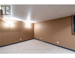 60 - 44 Homestead Crescent, London North, ON N6G2E4 Photo 11