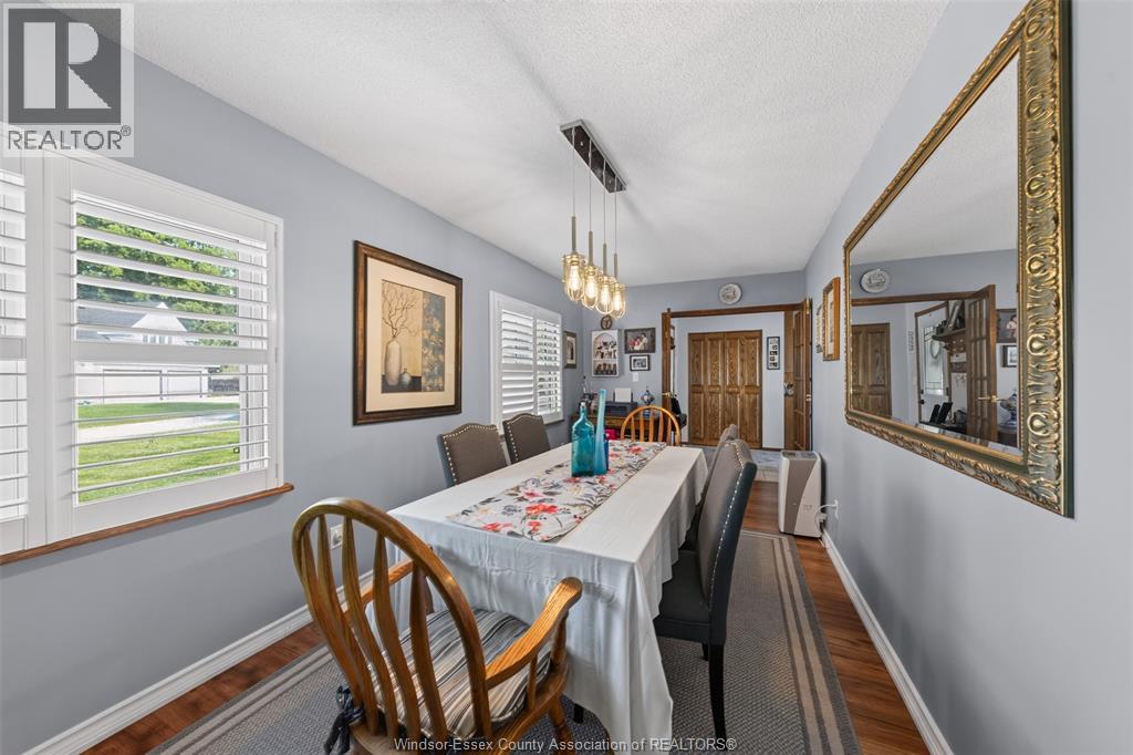 290 WAWA CRESCENT - 24