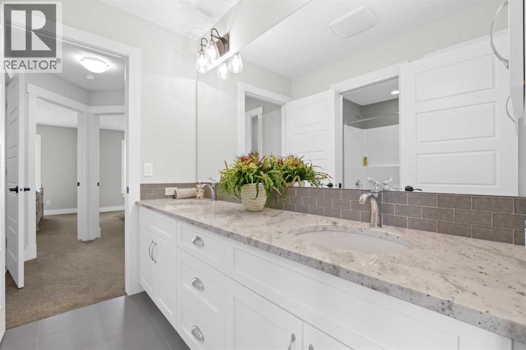 237 Kinniburgh Way - 24