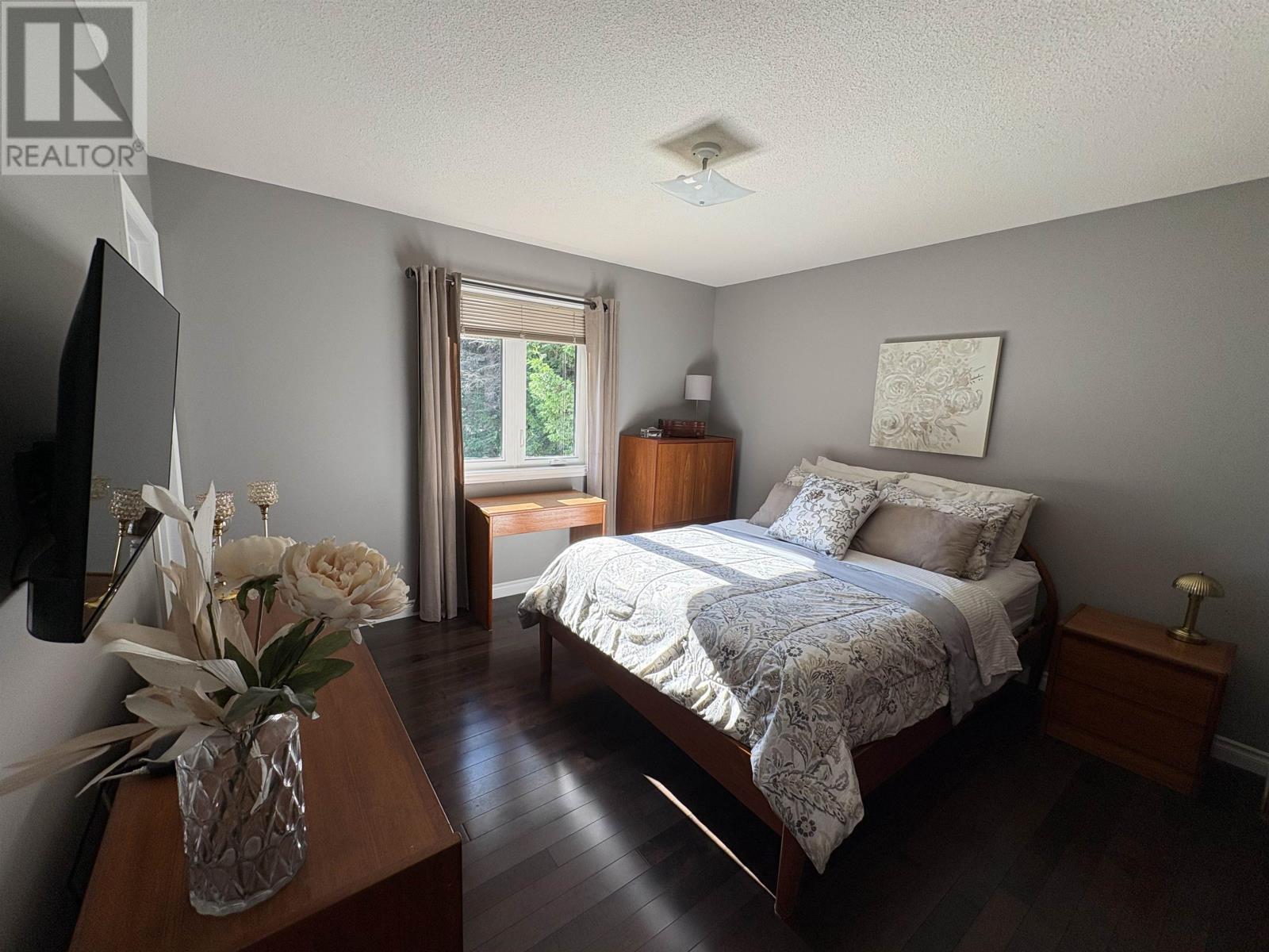 3130 Fairview AVE - Image 14