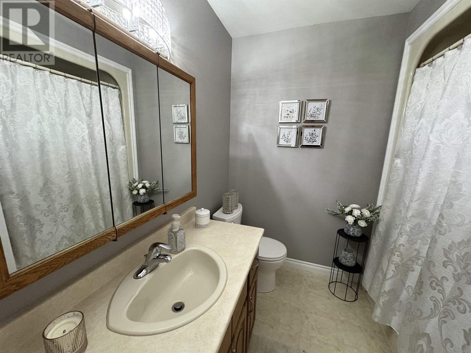 3130 Fairview AVE - 17