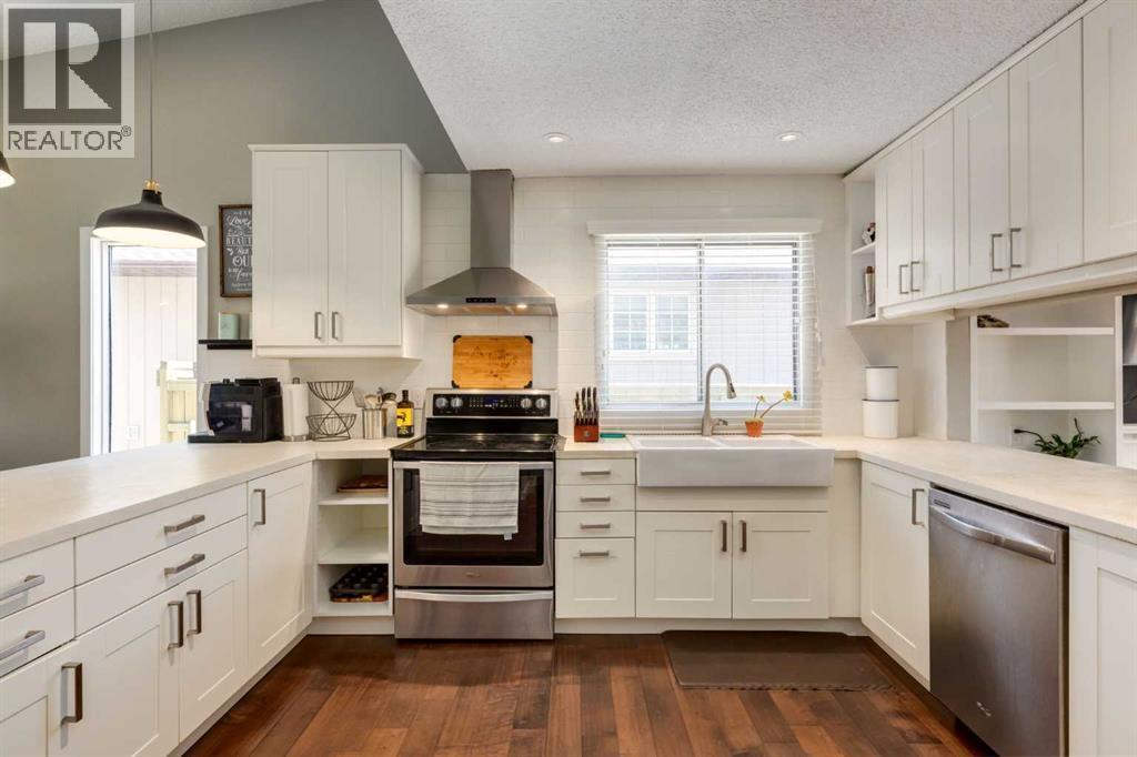 32 Berkley Place NW - 10