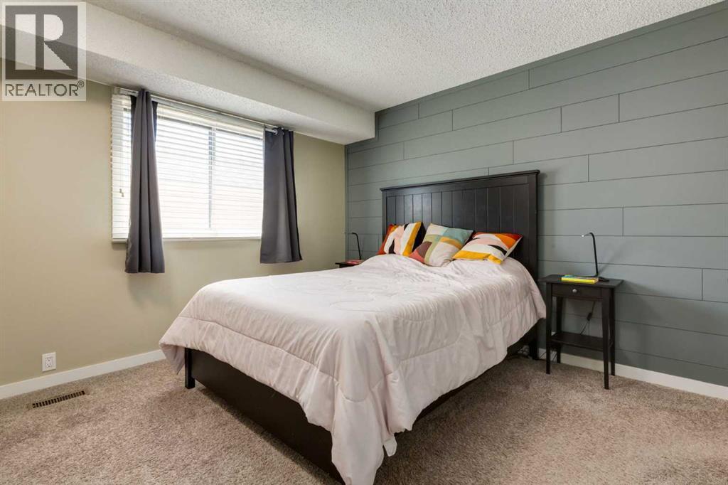 32 Berkley Place NW - 18