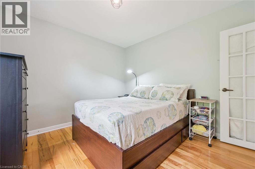 129 FLORENCE Avenue - 21