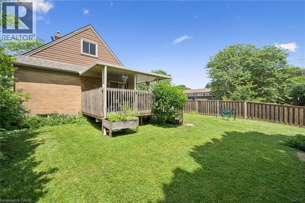 129 FLORENCE Avenue - 34