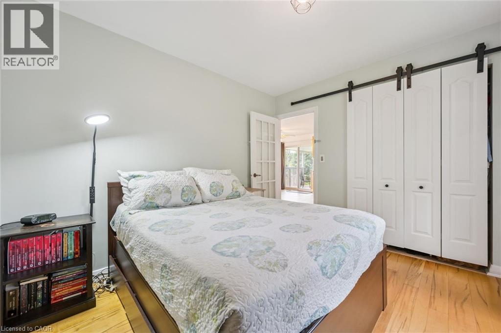 129 FLORENCE Avenue - 22