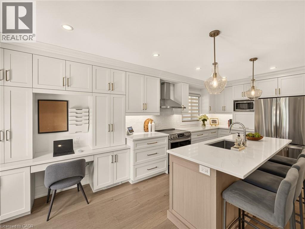 1253 STEPHENSON Drive - Image 10