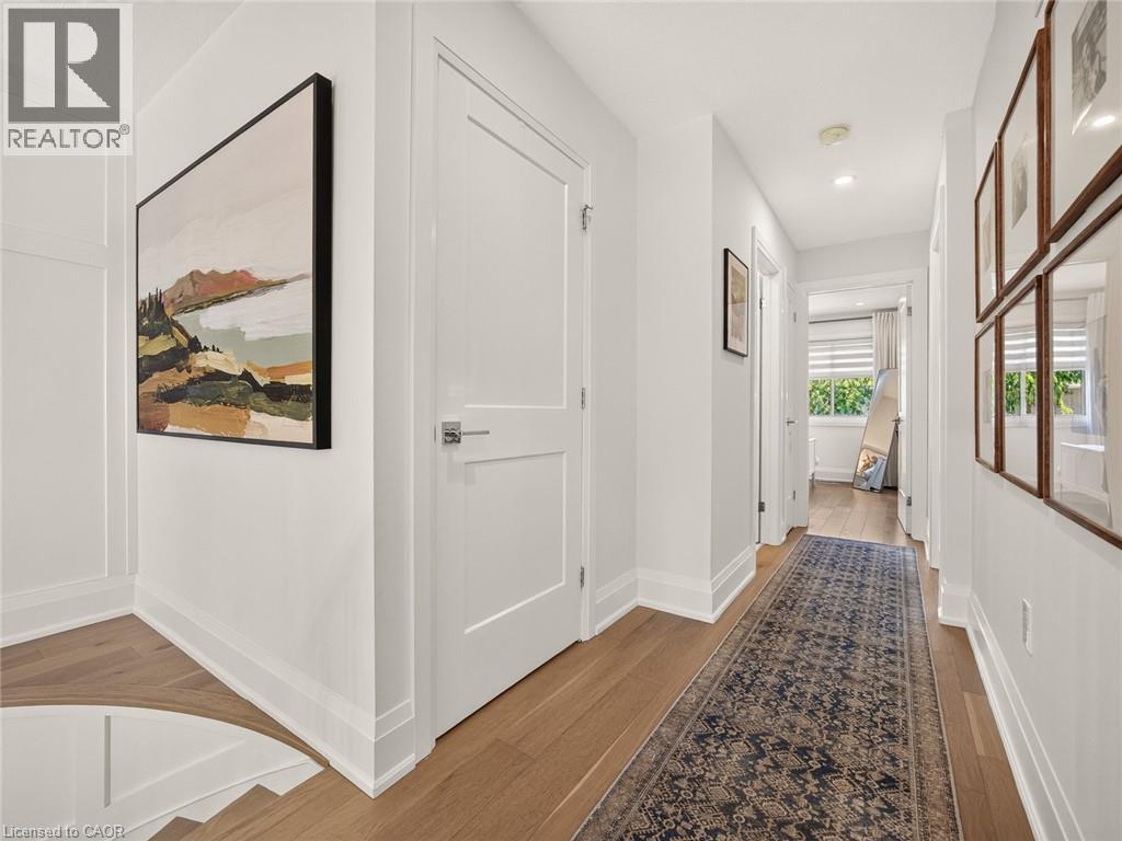 1253 STEPHENSON Drive - Image 18