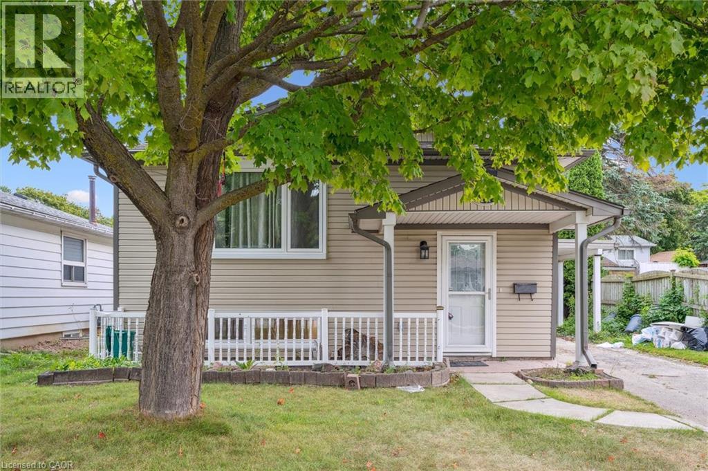 74 ELM RIDGE Drive Unit# LOWER — photo 3