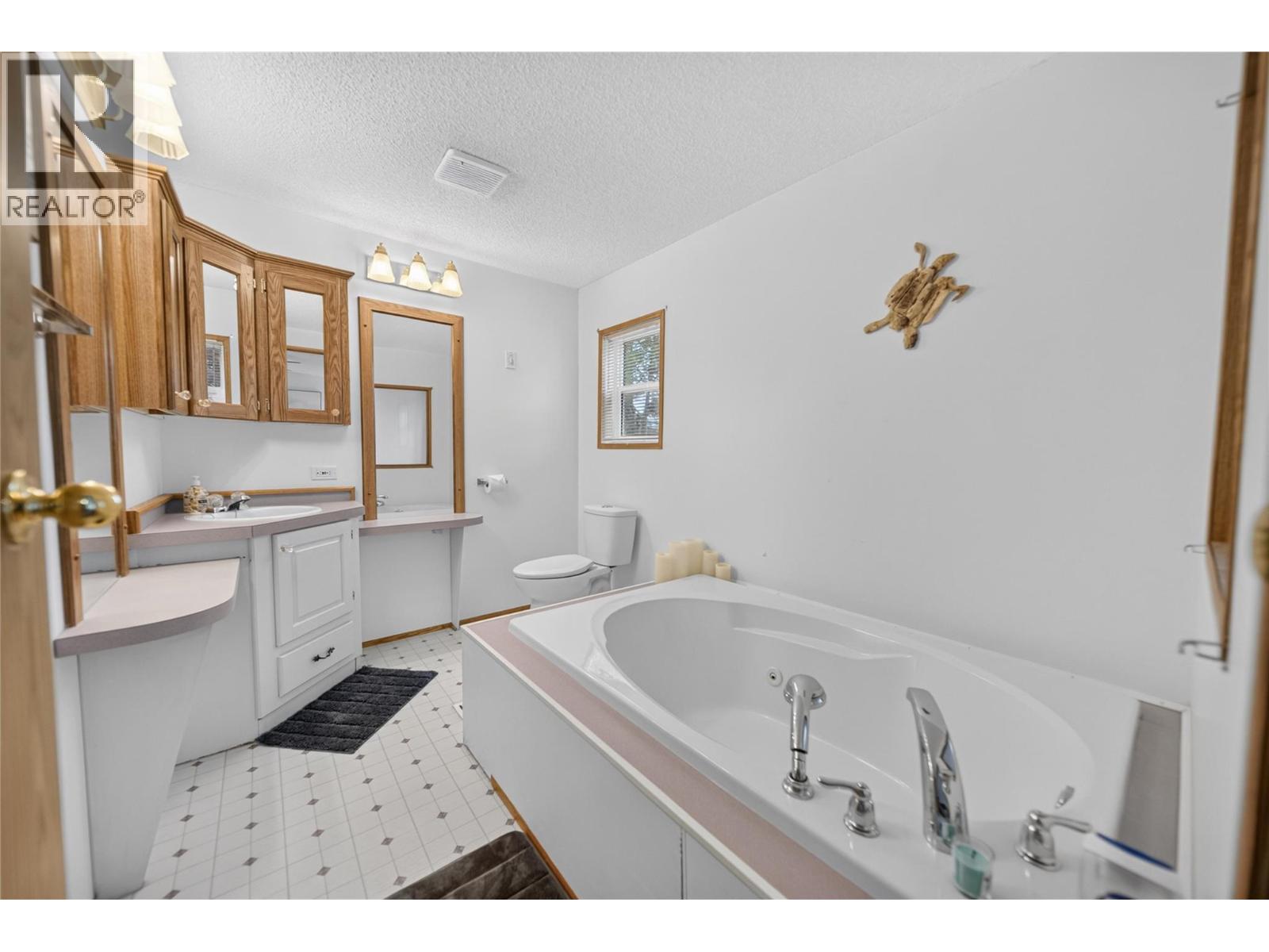 3686 SWEET Road - 25