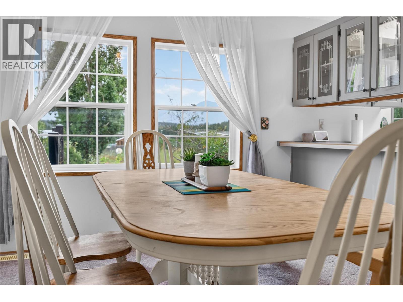 3686 SWEET Road - 8