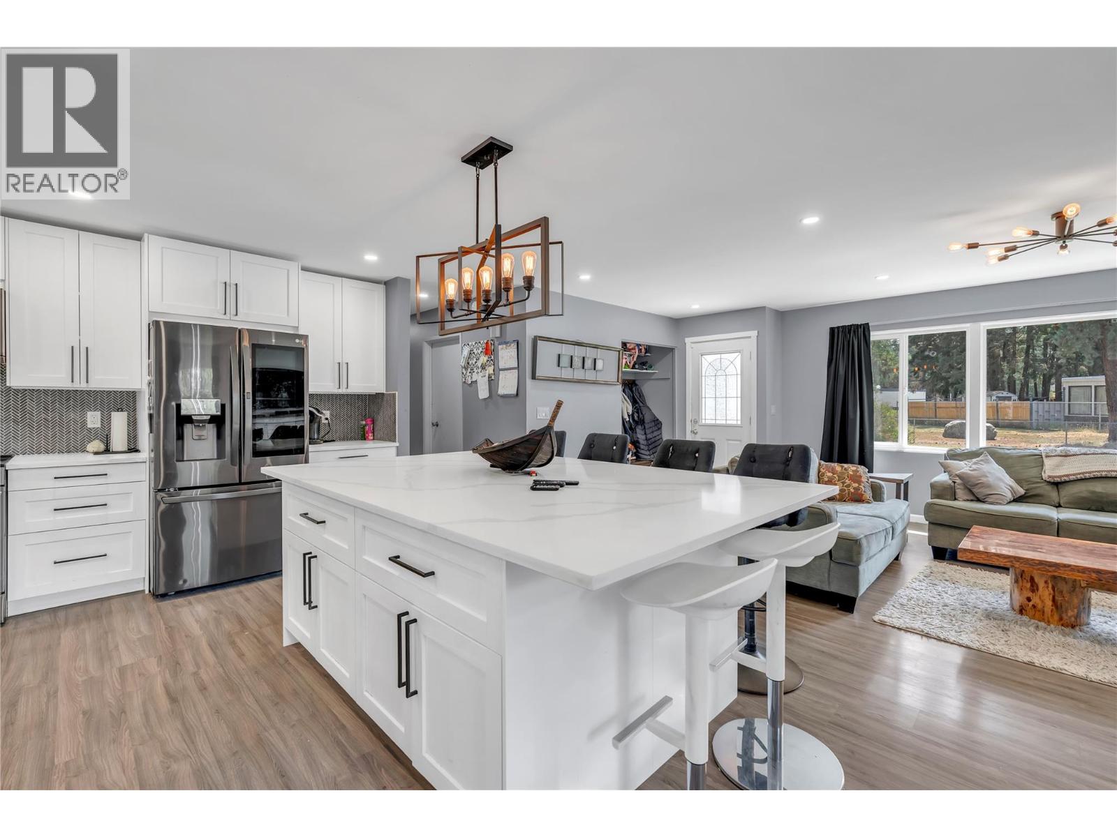 102 Ridgewood Drive - 22