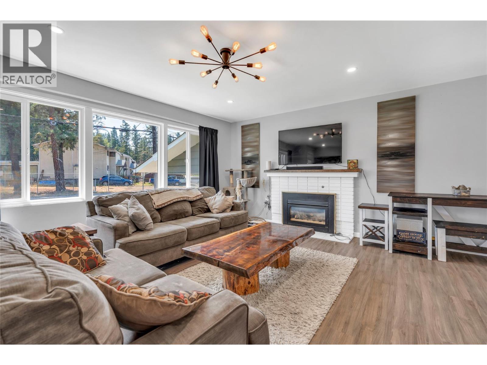 102 Ridgewood Drive - 13