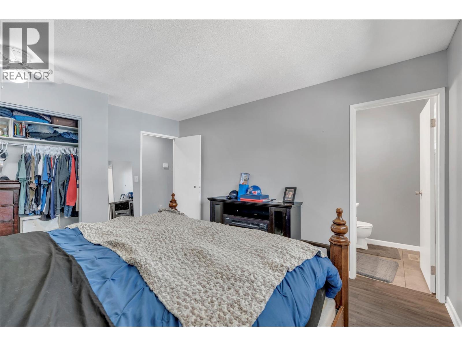 102 Ridgewood Drive - 29