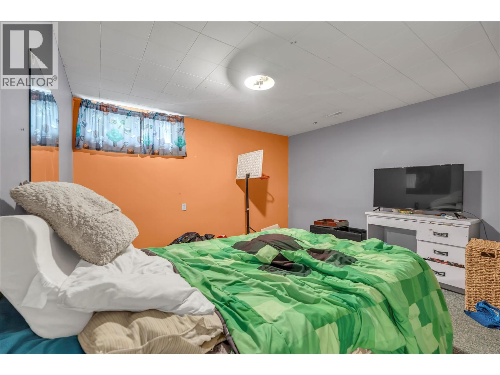 102 Ridgewood Drive - 37