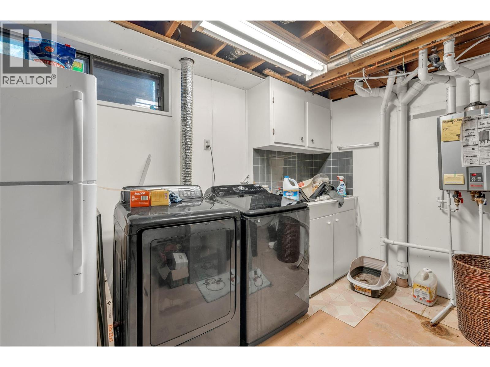 102 Ridgewood Drive - 35