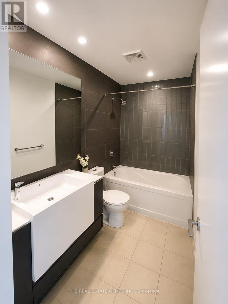 #202 151 DAN LECKIE WAY - 16
