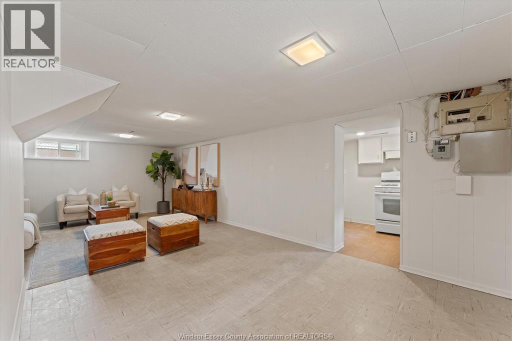 920 LOUIS - 18
