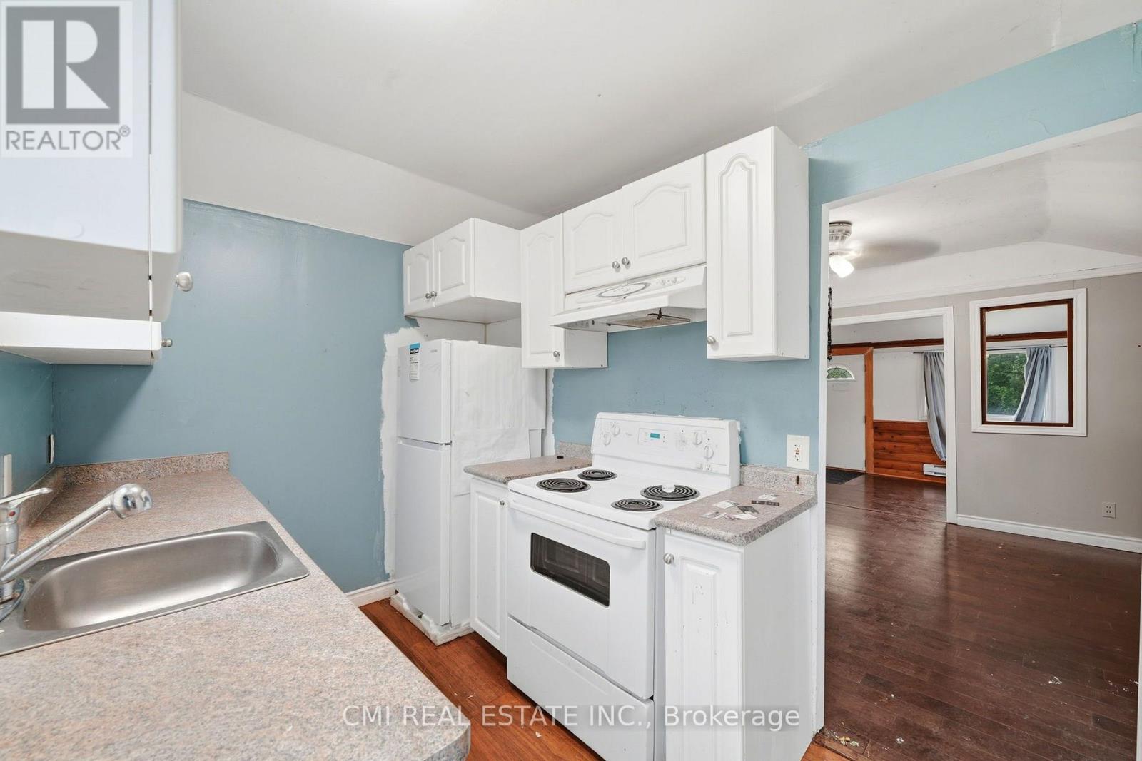 795 THIRD AVENUE - 10
