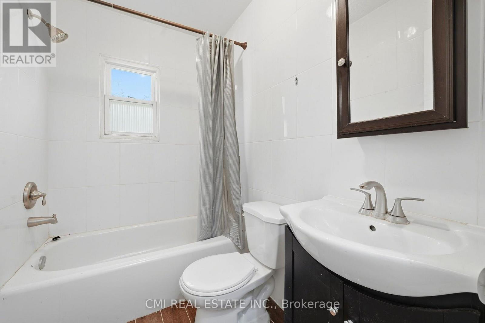 795 THIRD AVENUE - 20