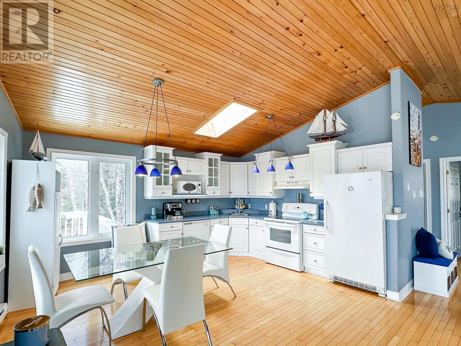 158 Spruce Drive - 8