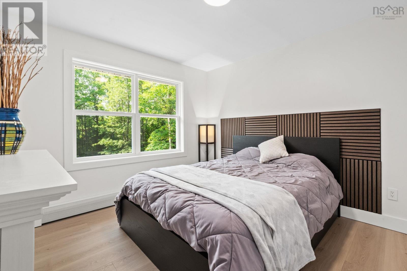 24 Confederation Avenue - 18