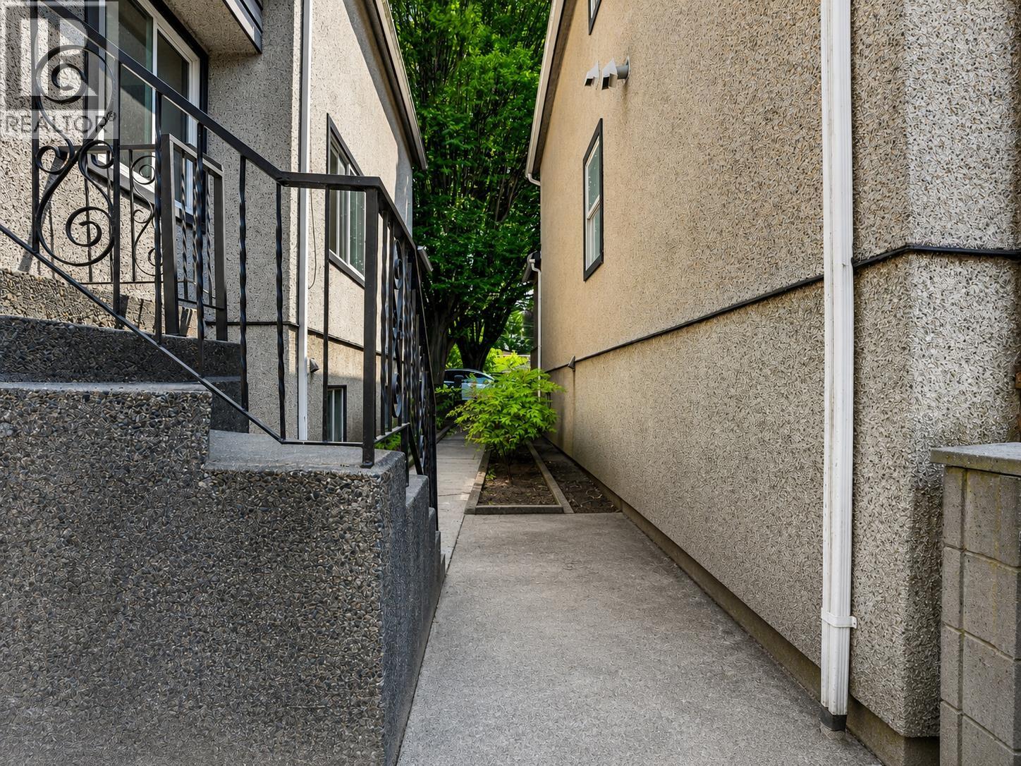 Multi-Family for Sale in Vancouver – 945-927 PRINCESS AVENUE, Vancouver – MLS# C8080588 - Image 21