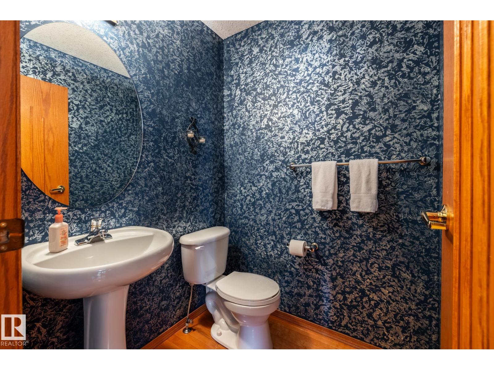 114 REICHERT DRIVE - 36