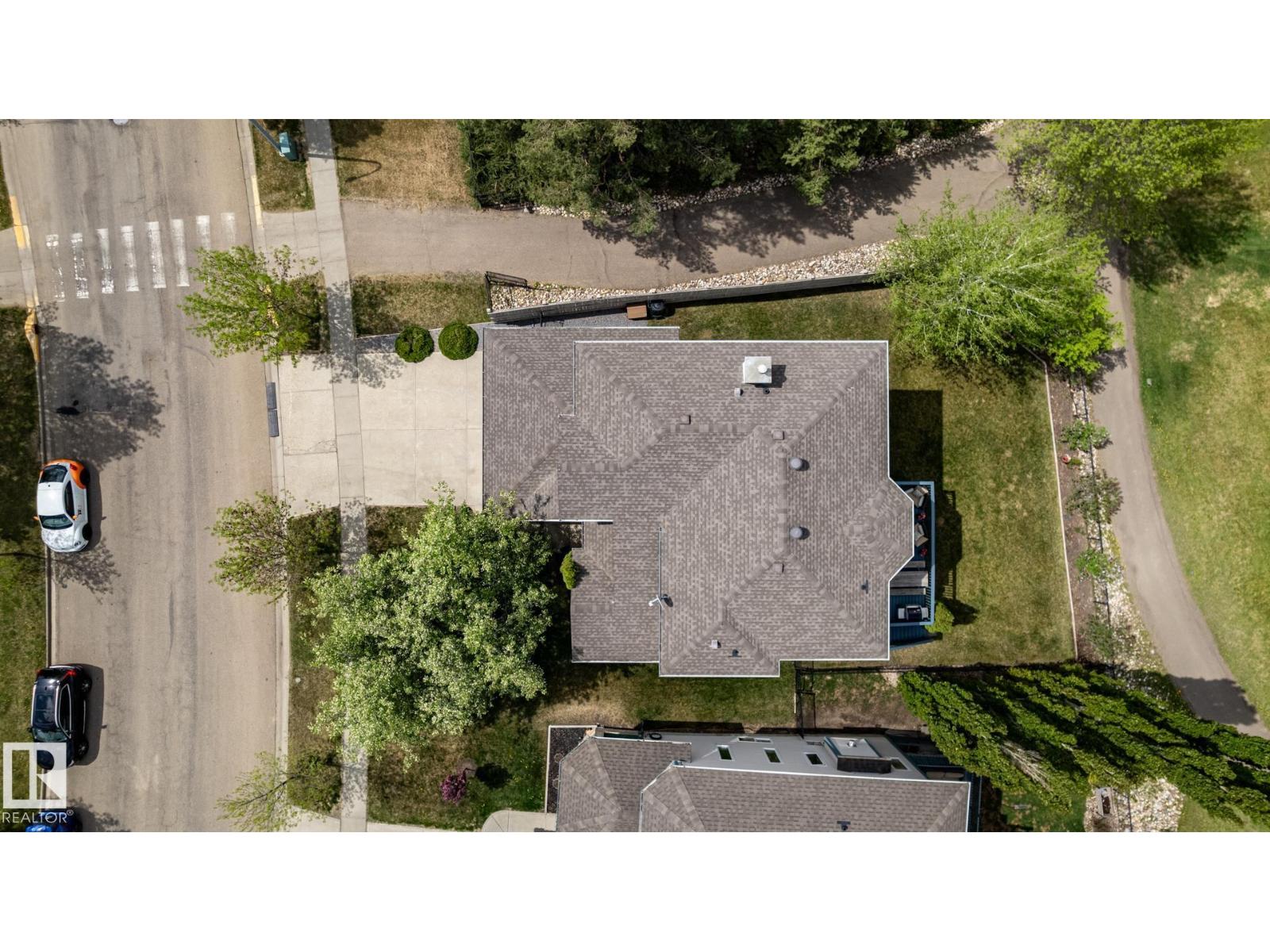 114 REICHERT DRIVE - 60