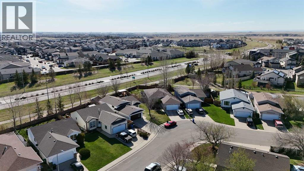 152 Mt Rundle Road W - 6